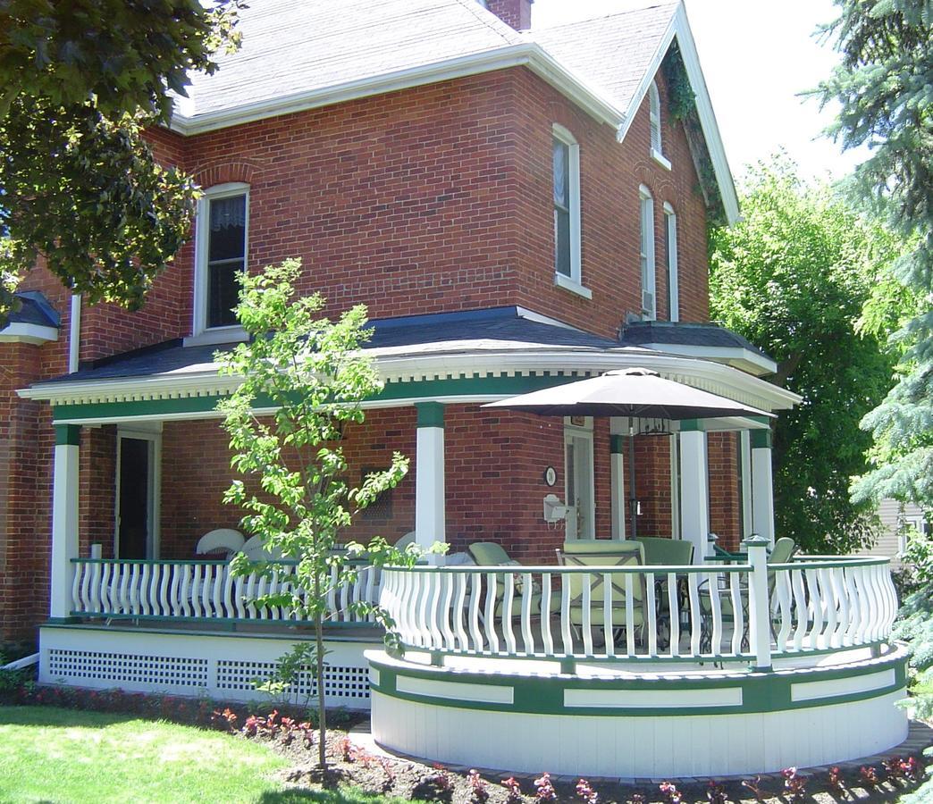 Bed and Breakfast Clydesdale House Барри Экстерьер фото