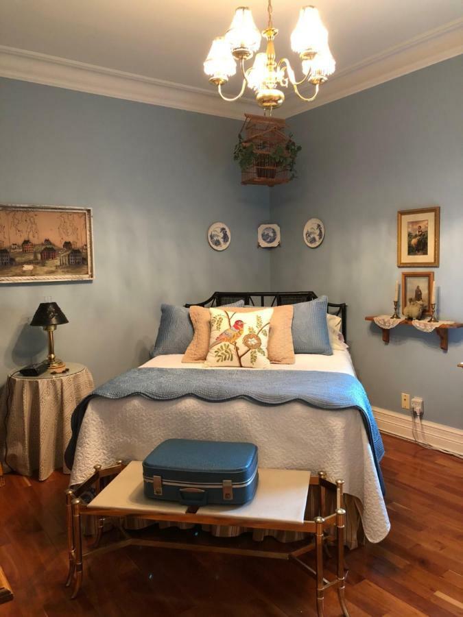 Bed and Breakfast Clydesdale House Барри Экстерьер фото